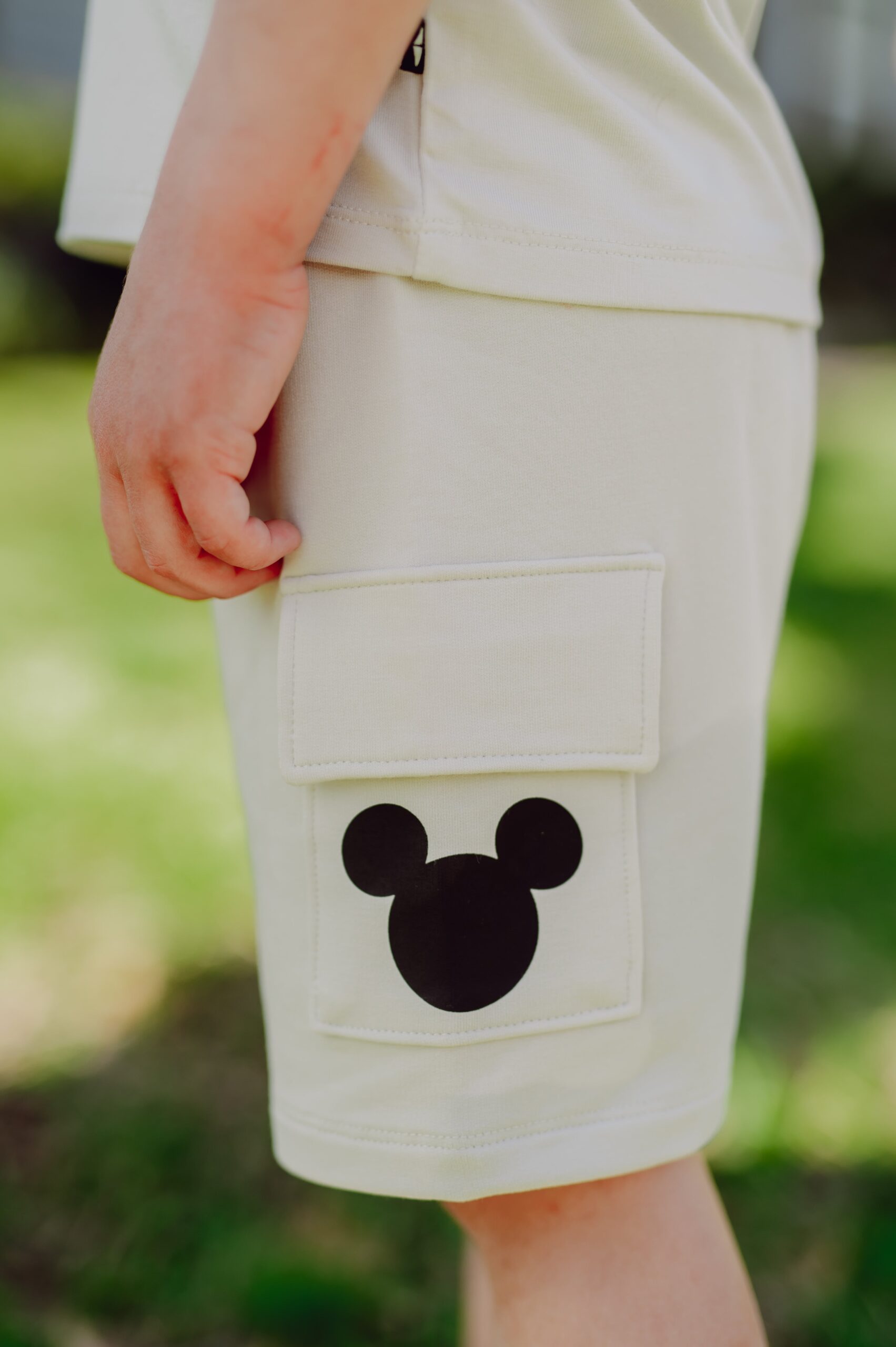 MickeyFriends_EcruwMIdnightMickeyhead-01