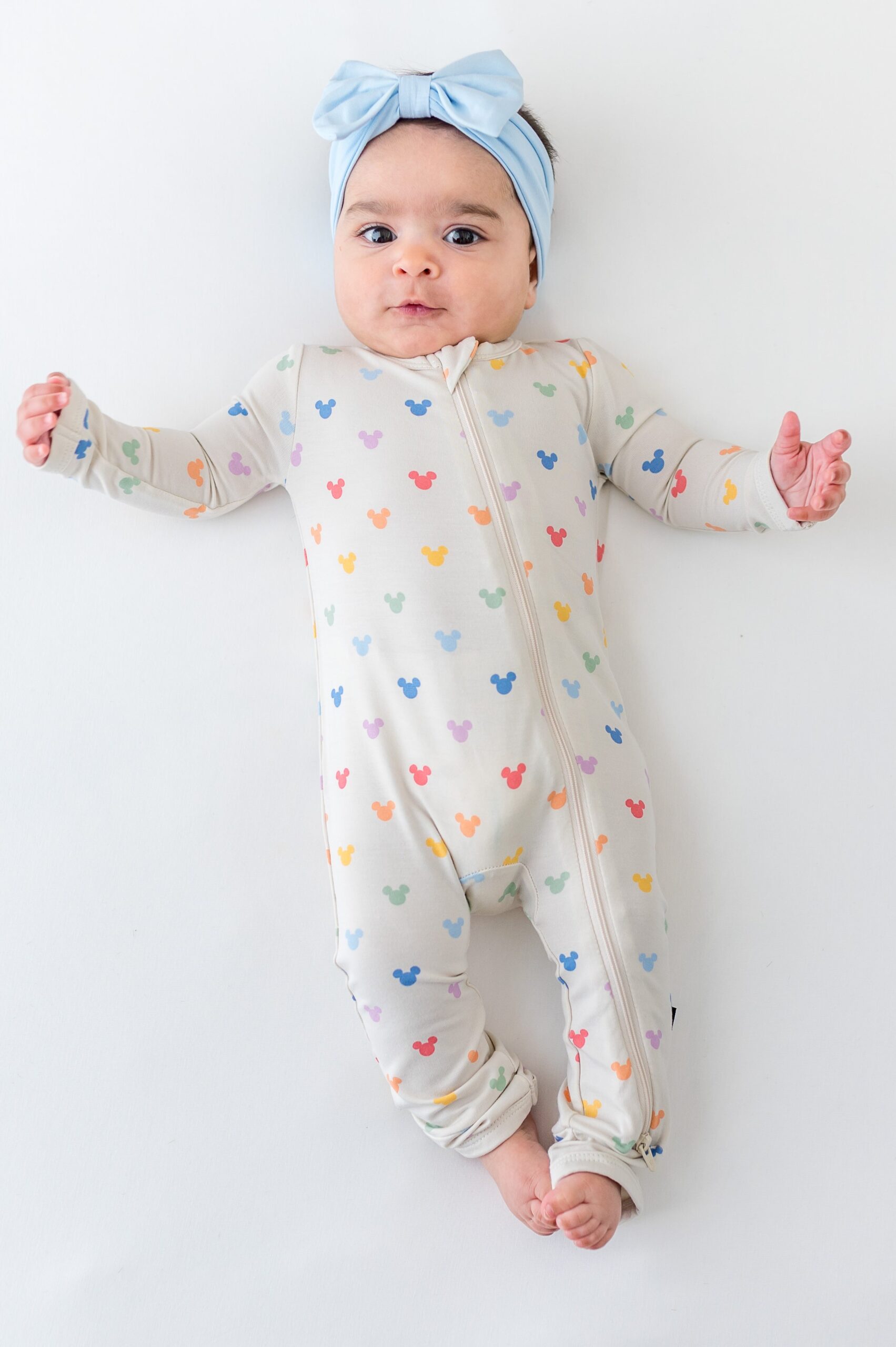 Pastel_Mickey_Mouse_Zipper_Romper_01