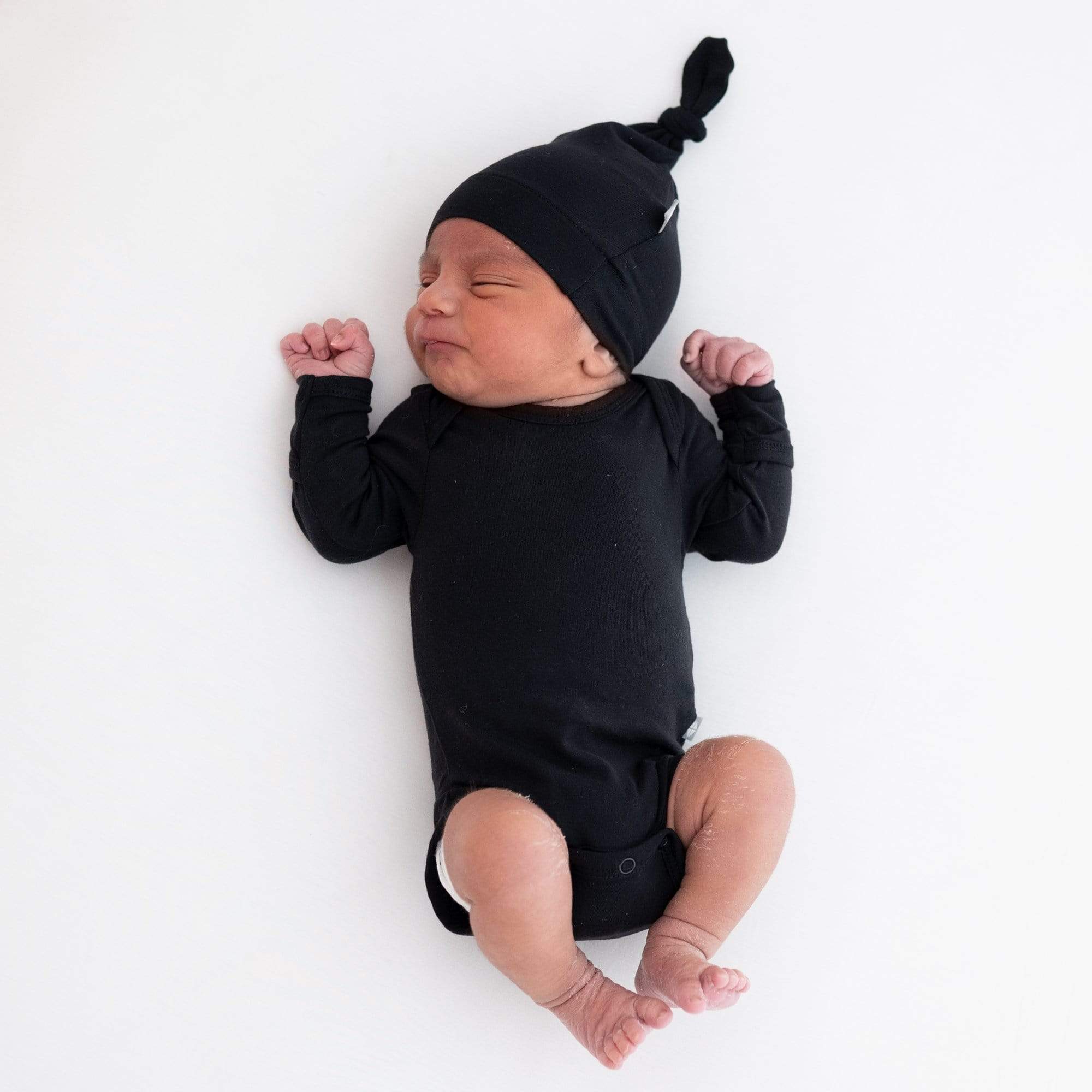 kyte-baby-knotted-caps-knotted-cap-in-midnight-30368402505839
